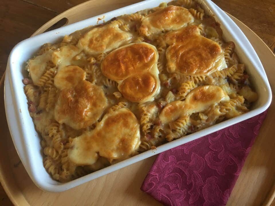 Pasticcio di pasta e patate con provola affumicata