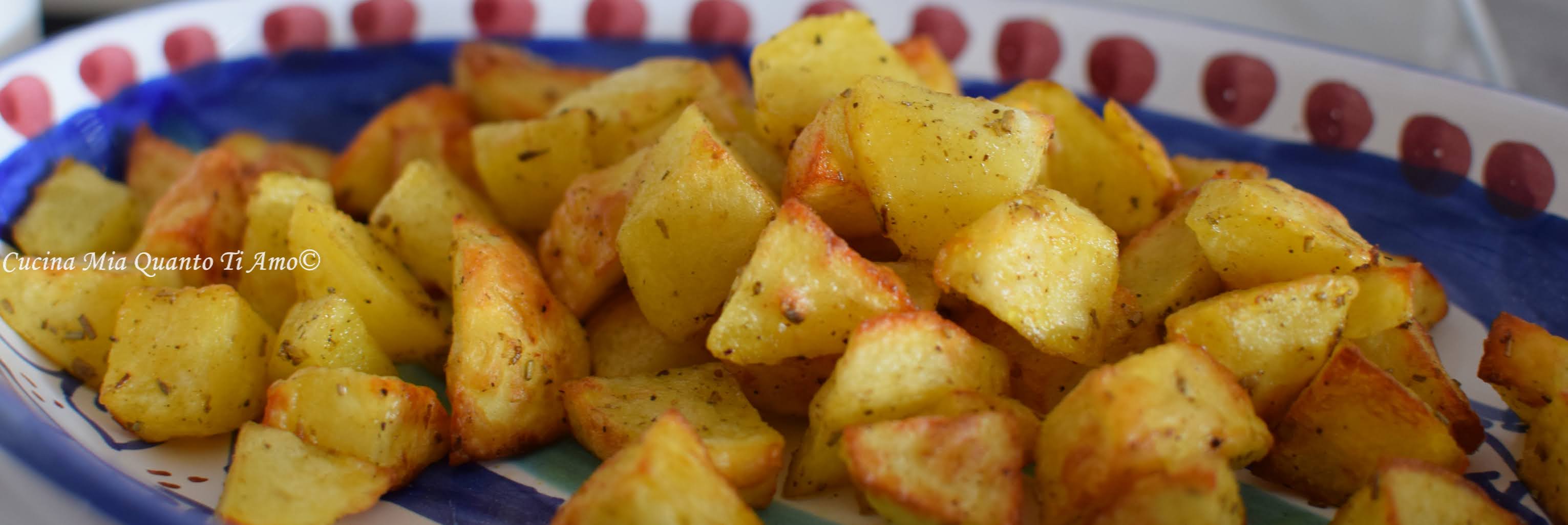 Patate a cubetti nella friggitrice ad aria