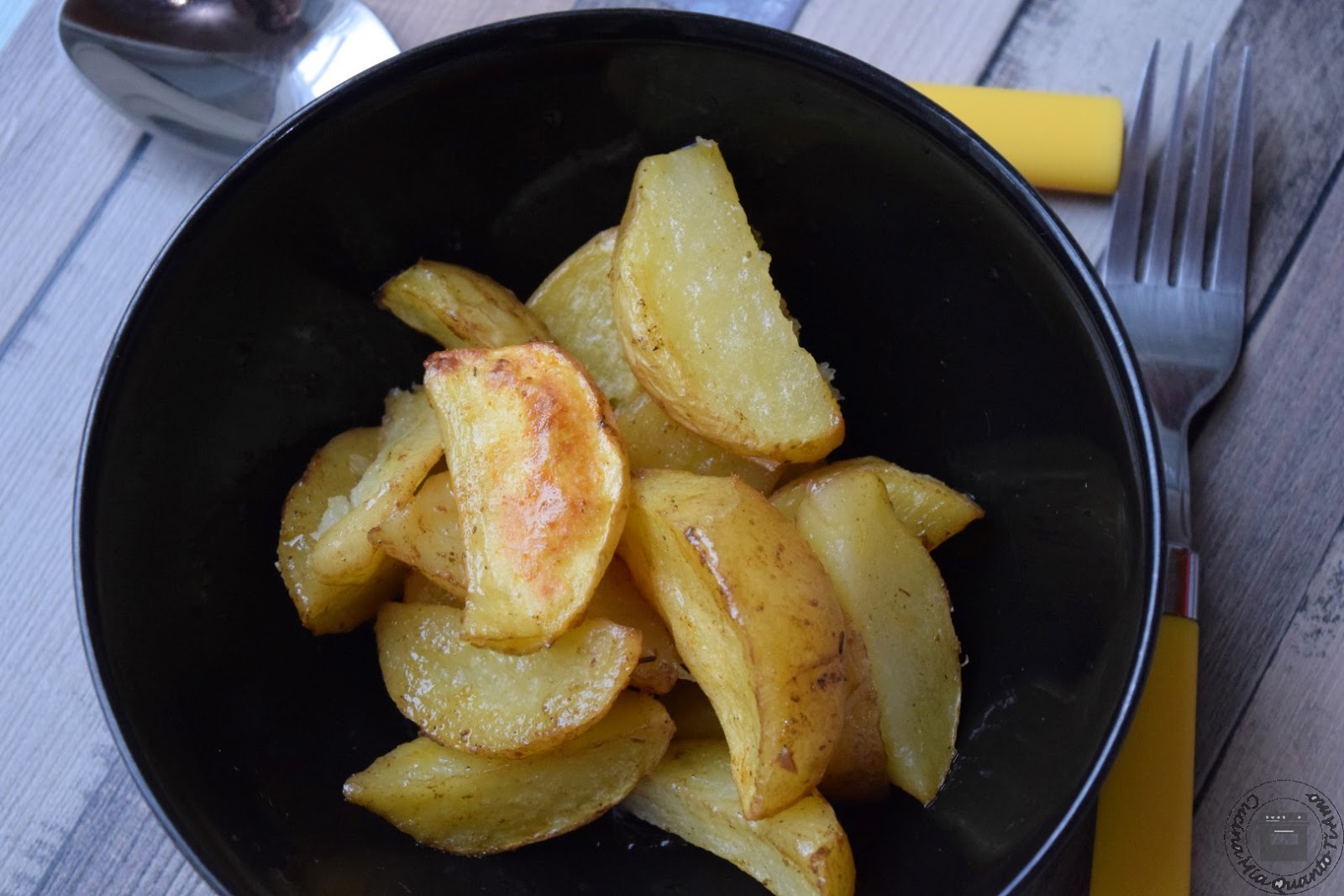 Patate al forno aromatizzate alla paprika