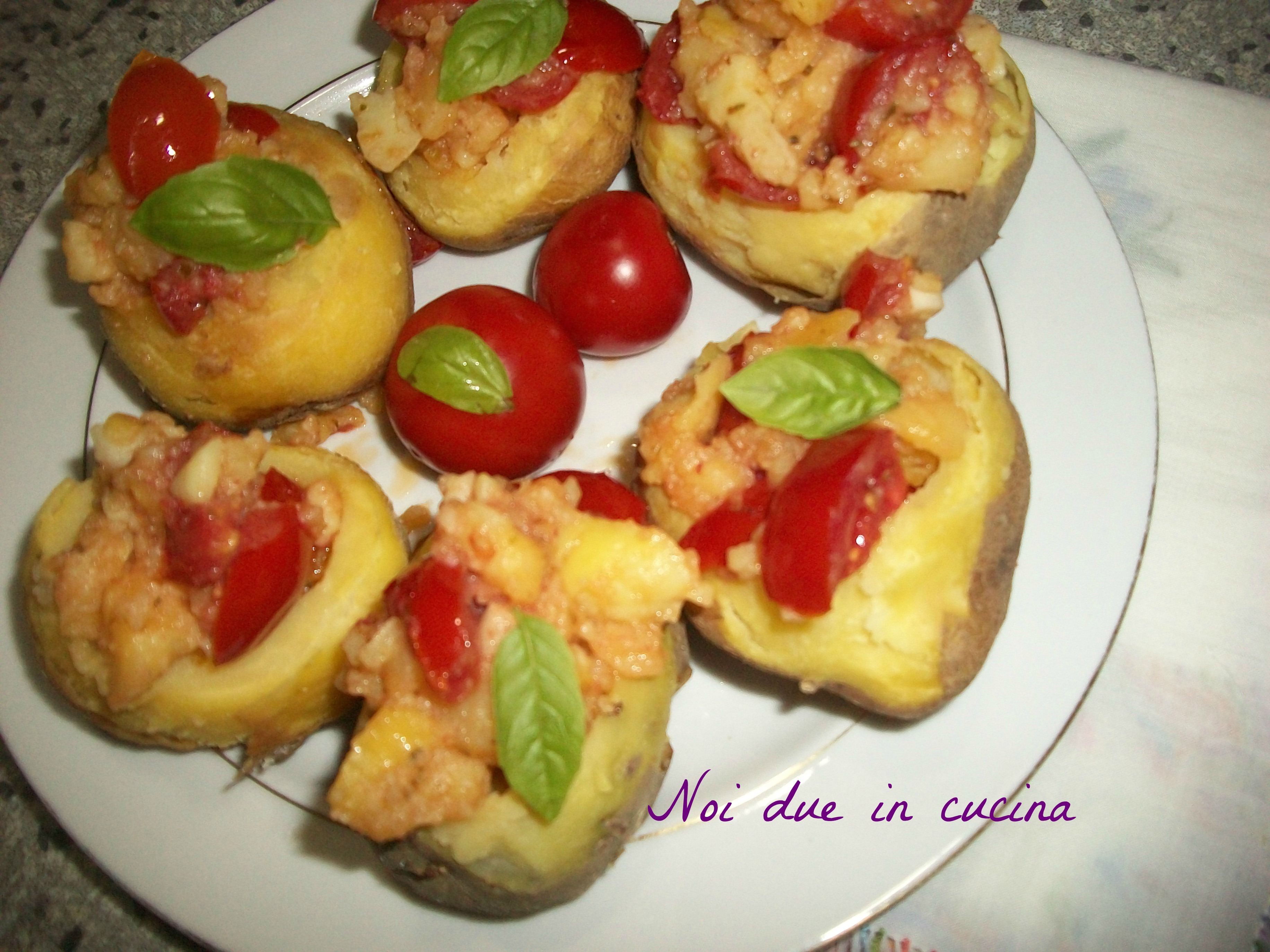 Patate al sale ripiene