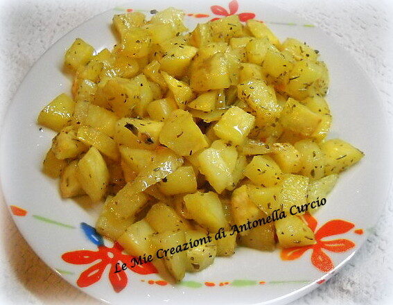 PATATE AROMATIZZATE AL FORNO