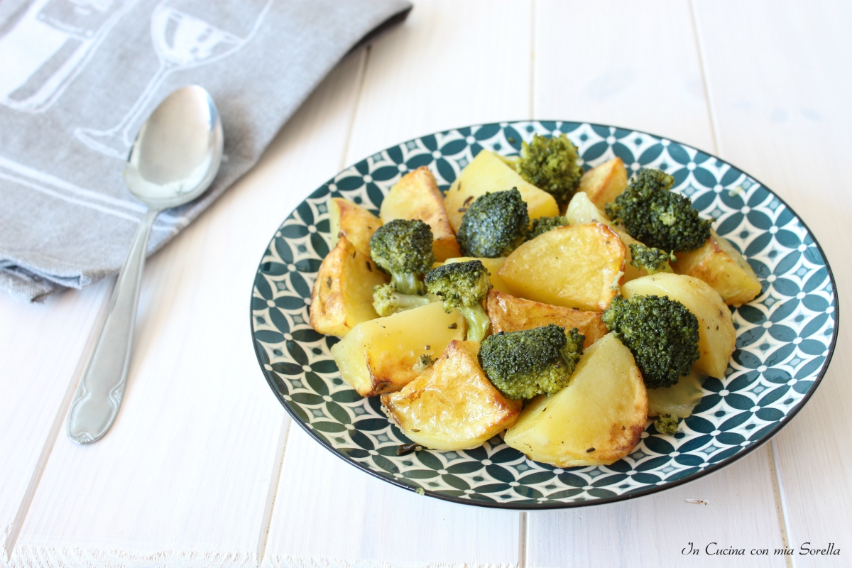 Patate e broccoli al forno