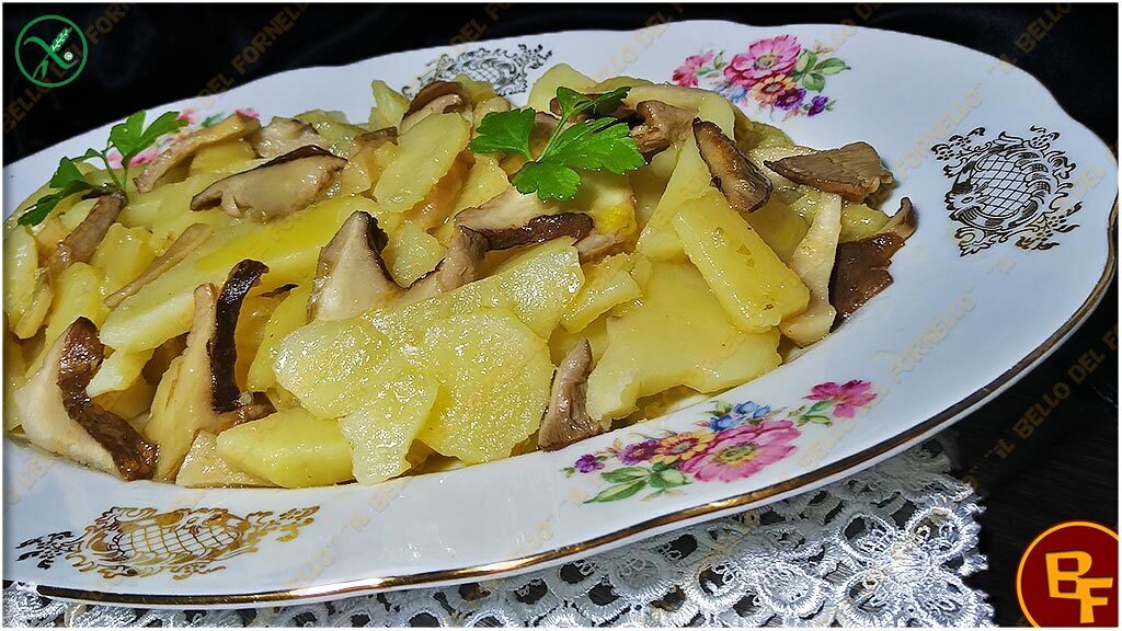 Patate e funghi in padella