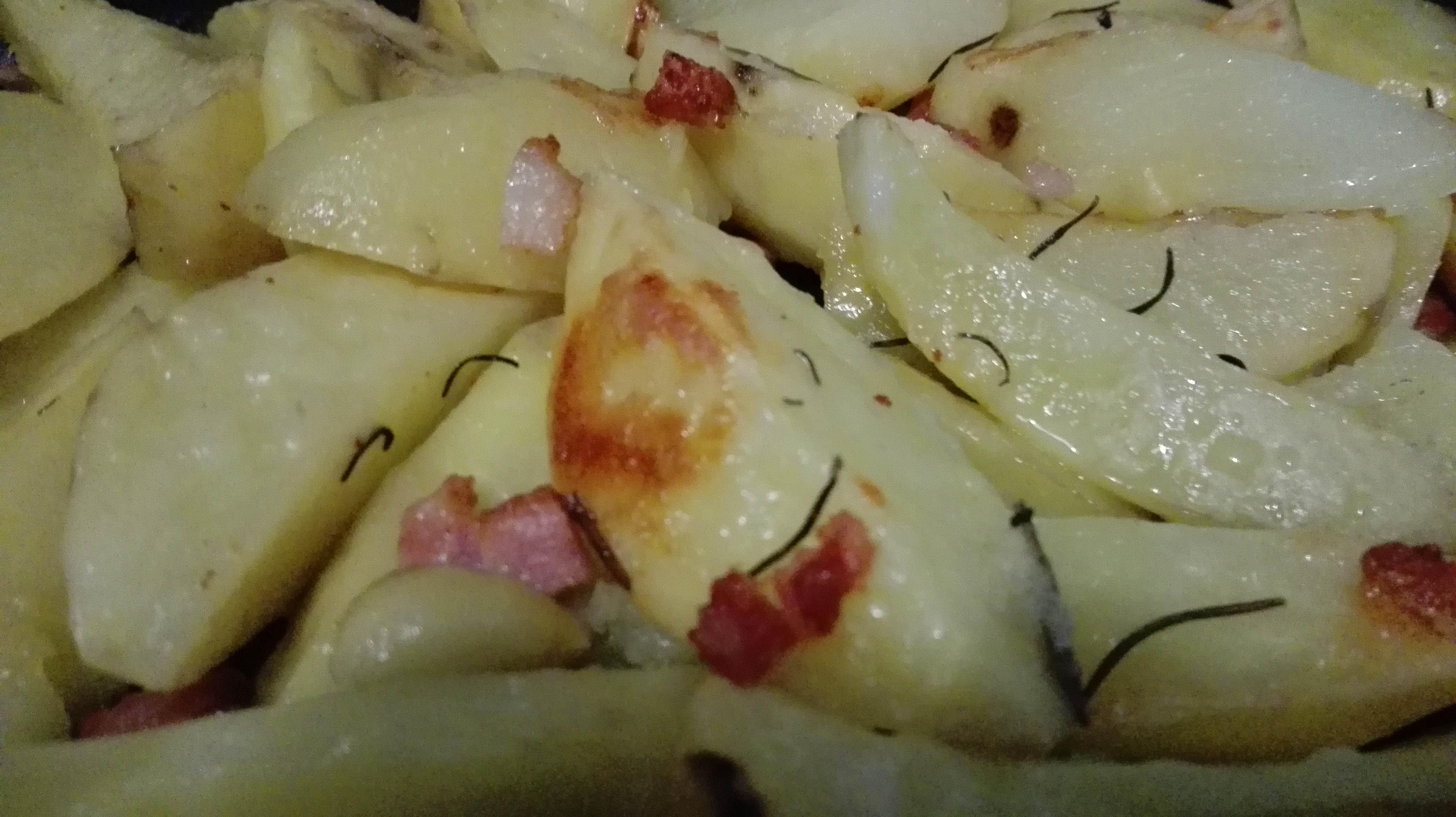 Patate e pancetta al forno