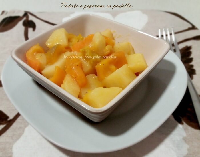 Patate e peperoni in padella