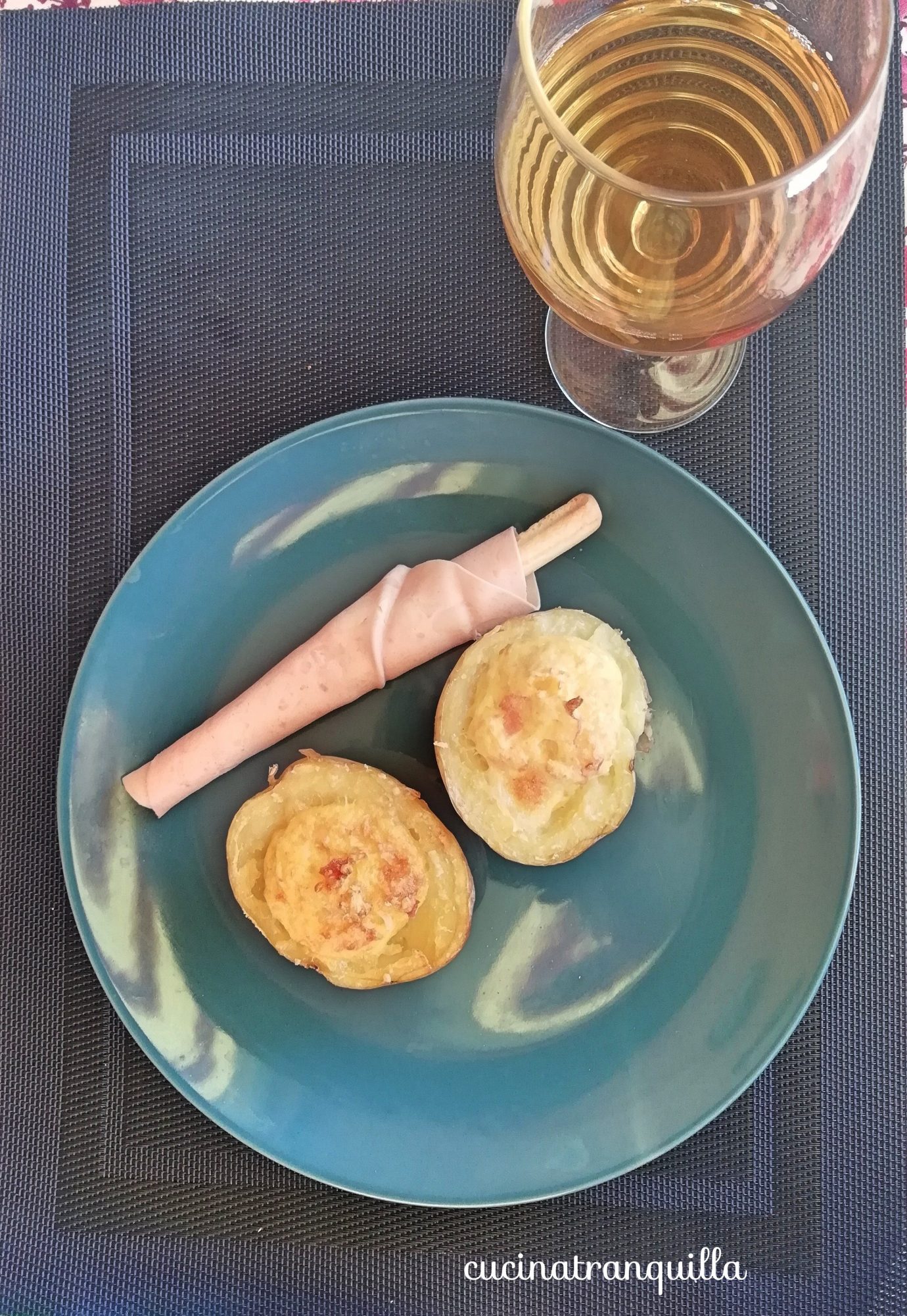 Patate farcite al forno