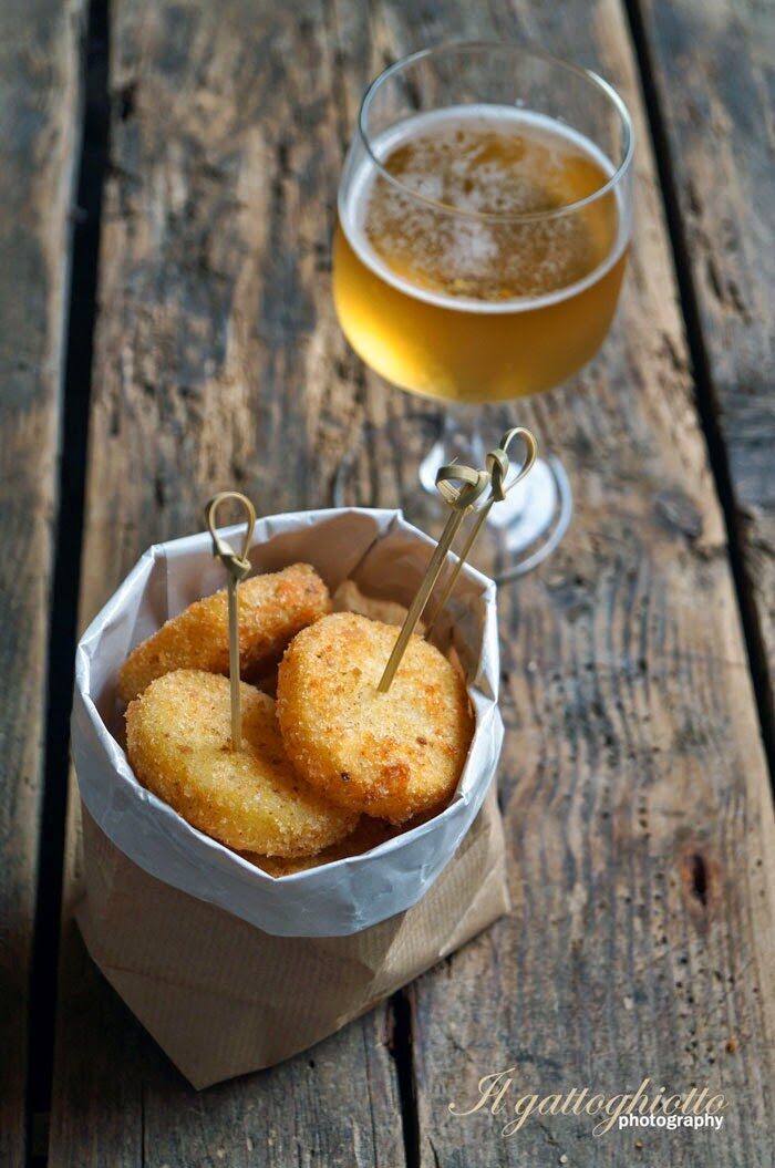 Patate formaggiose finger food
