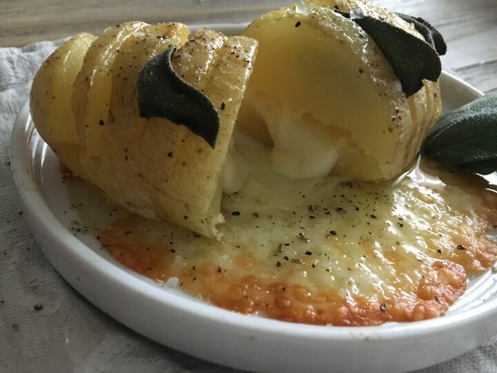 Patate hasselback con sorpresa all’asiago