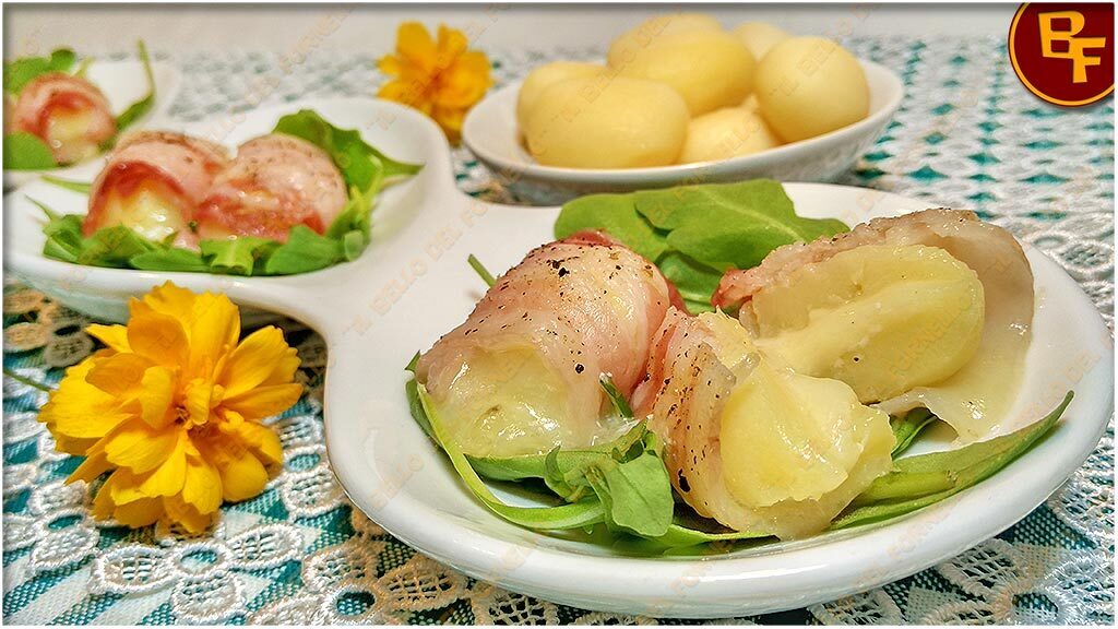 Patate novelle con pancetta e formaggio