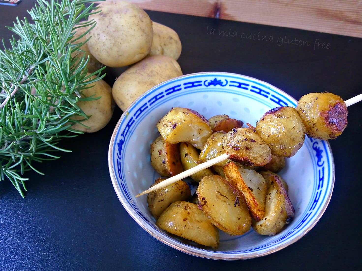 Patate novelle con rosmarino