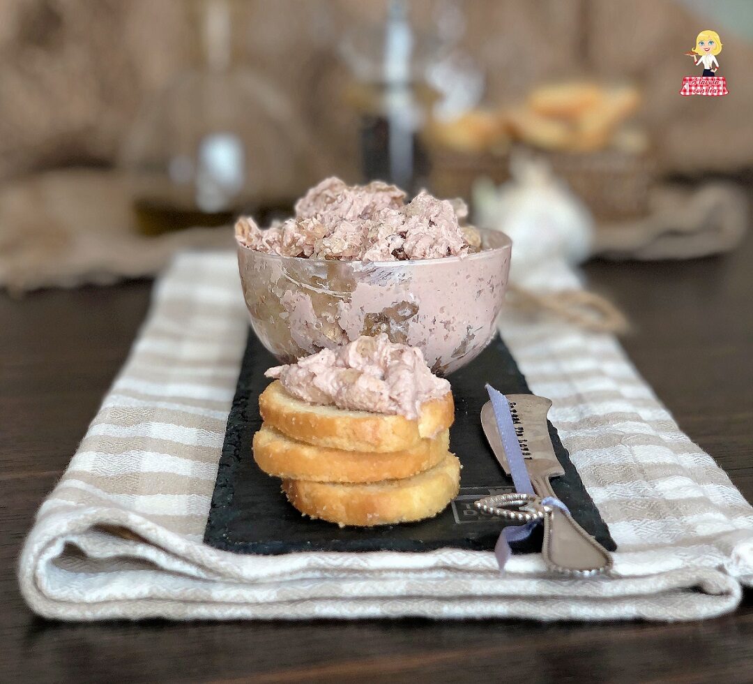 Patè di fegatini di pollo alla toscana