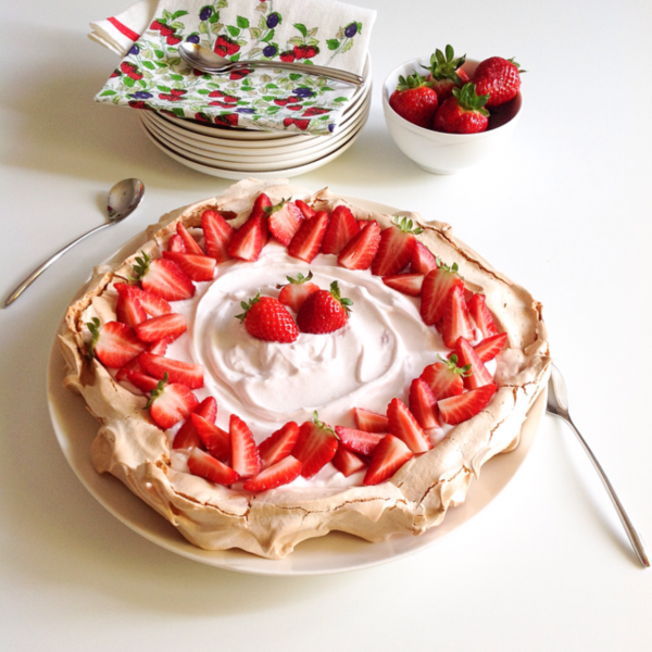 Pavlova alle fragole