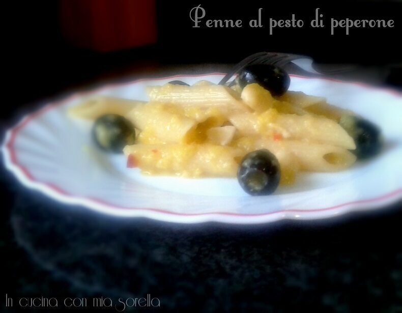 Penne al pesto di peperone