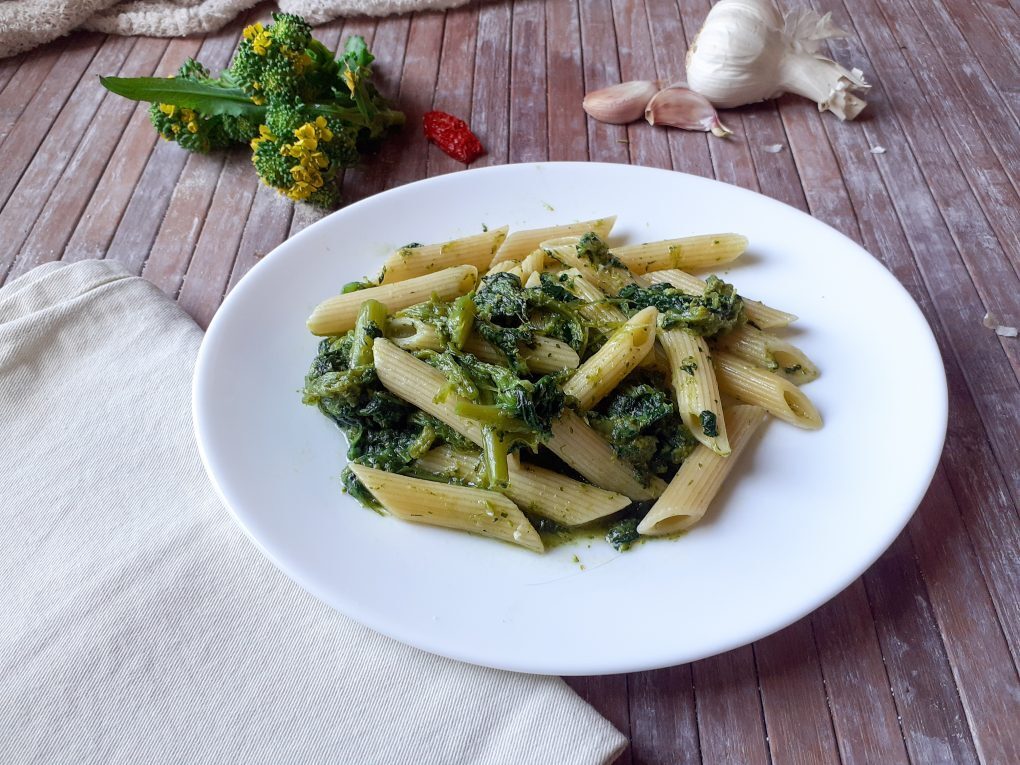 Penne con cime di rapa