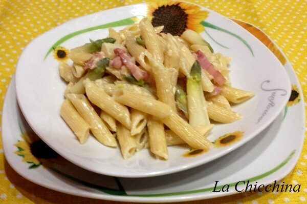 Penne con gli asparagi
