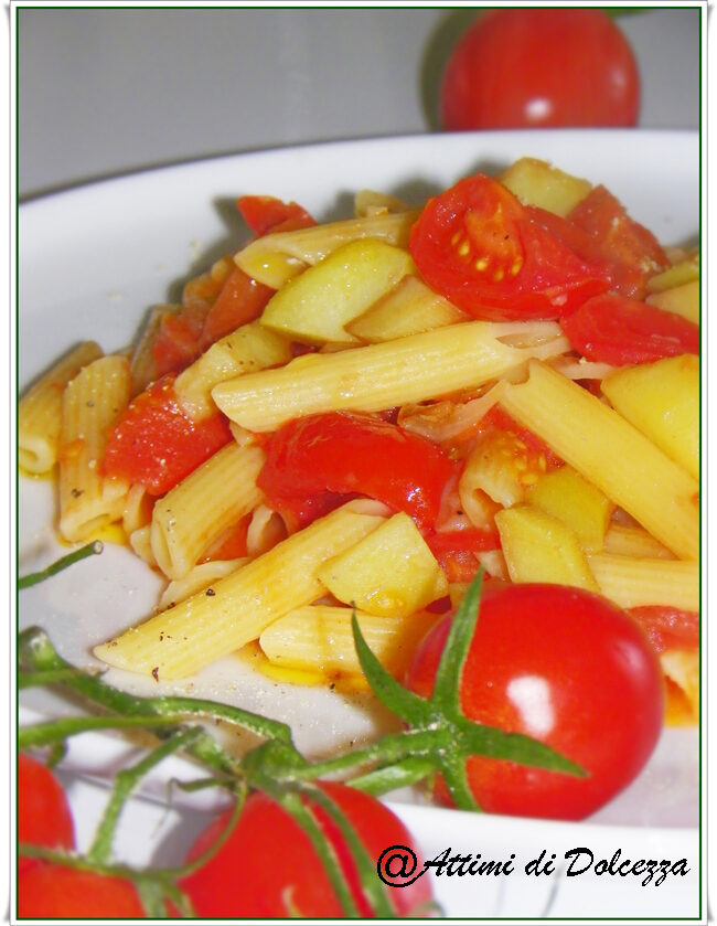 Penne con patate e pomodorini