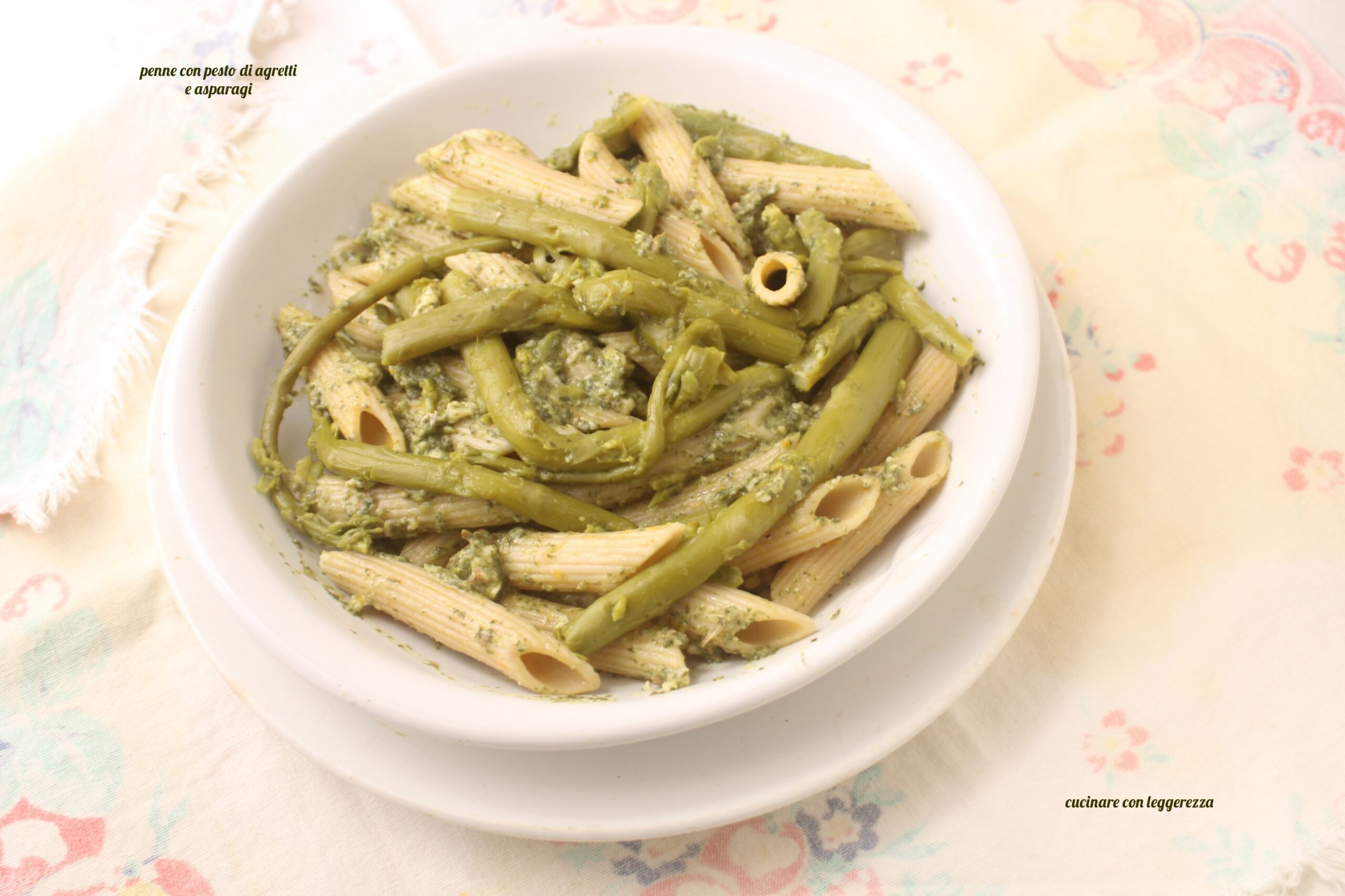 Penne con pesto di agretti e asparagi