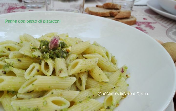 Penne con pesto di pistacchi