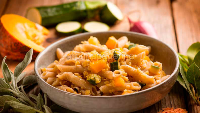 Penne con ragù di lenticchie: una specialità ai legumi