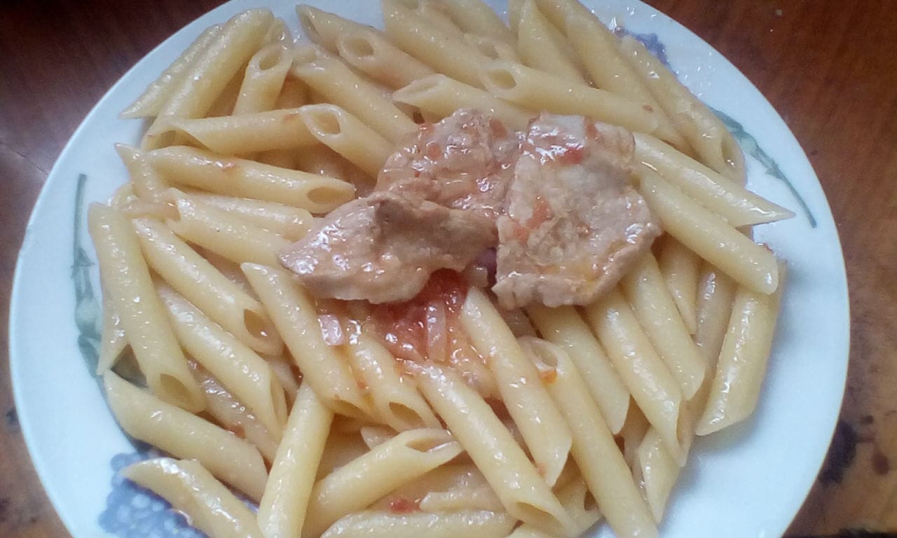 Penne e straccetti di vitello