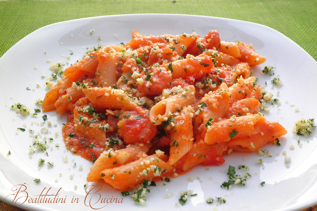 Penne gamberetti e mandorle