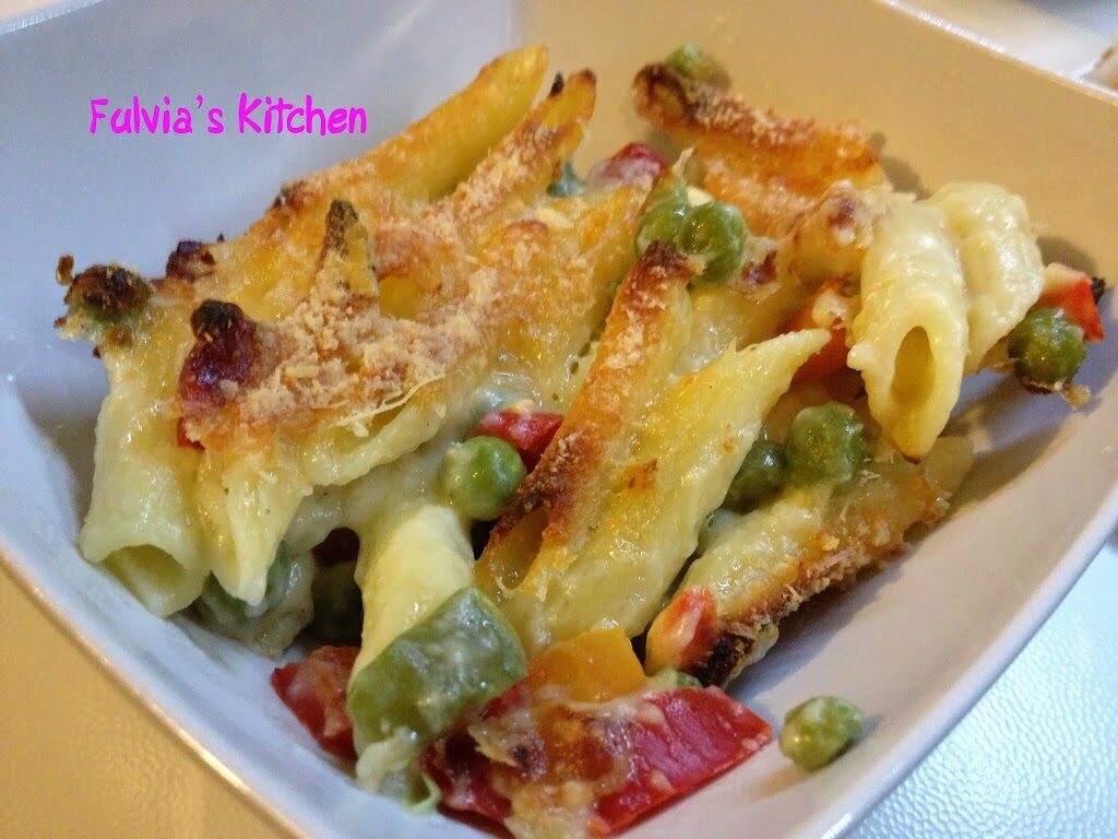 Penne gratinate al ragù di verdure