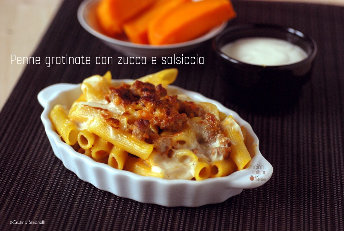 Penne gratinate zucca e salsiccia