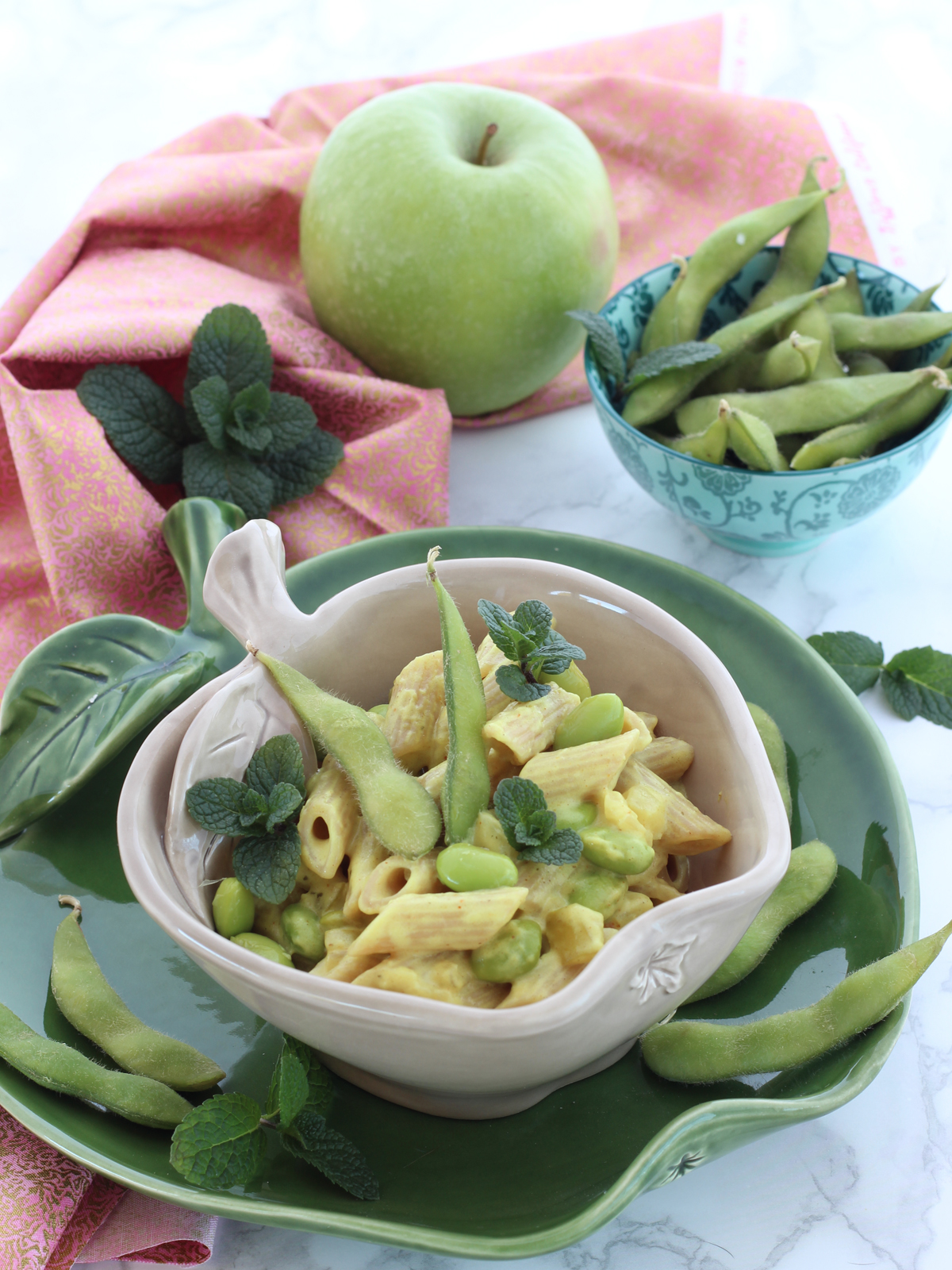 Penne integrali con edamame e mela verde
