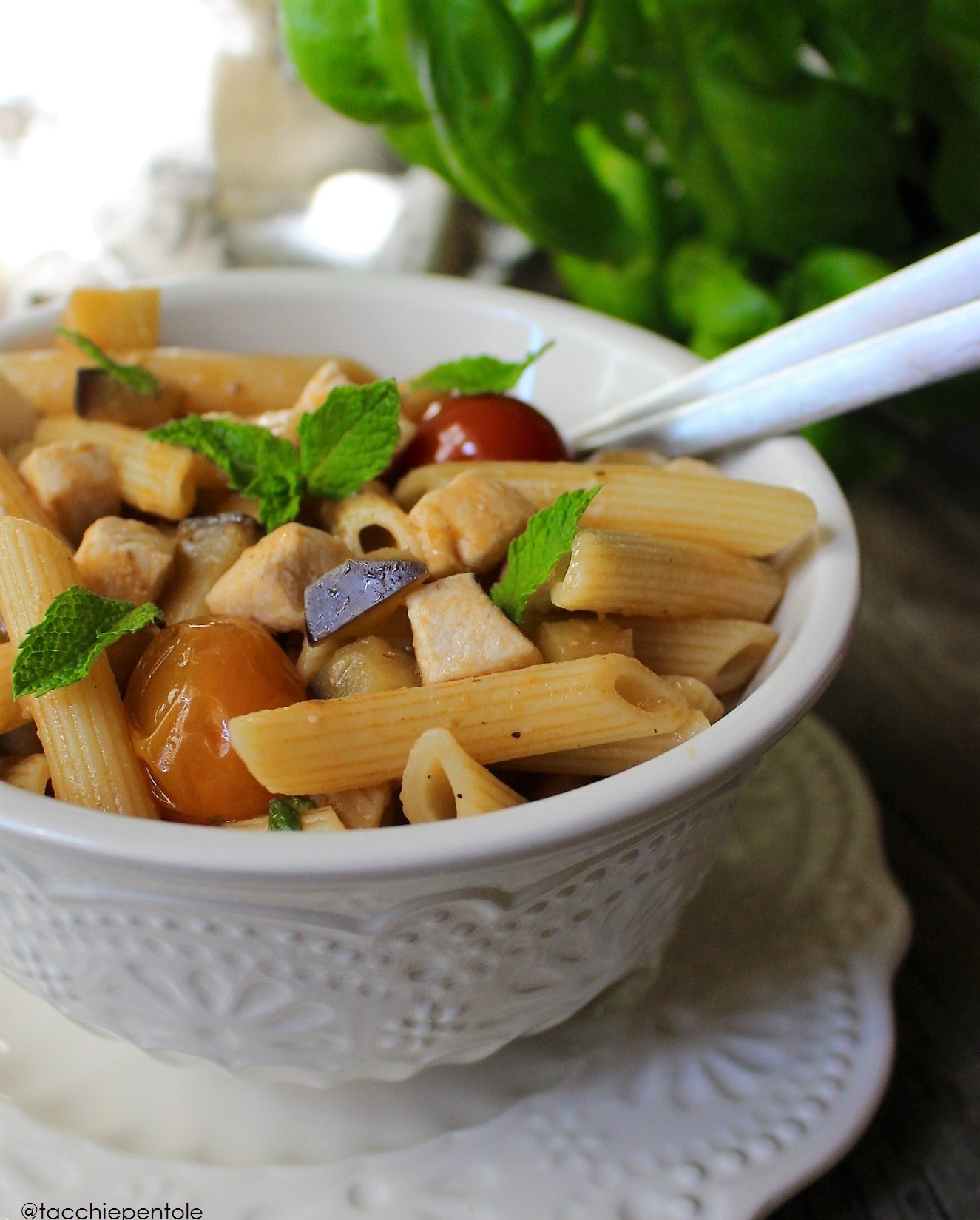 Penne, pesce spada, melanzane e menta