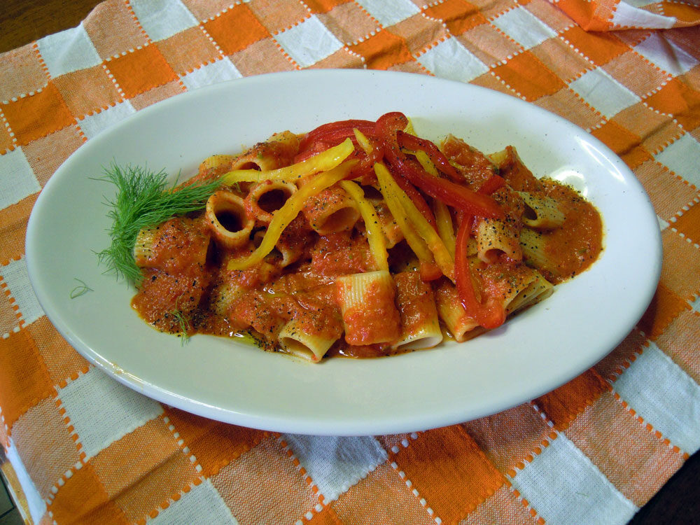 Pennette alla crema di peperoni