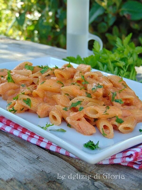 Pennette alla vodka e gamberi