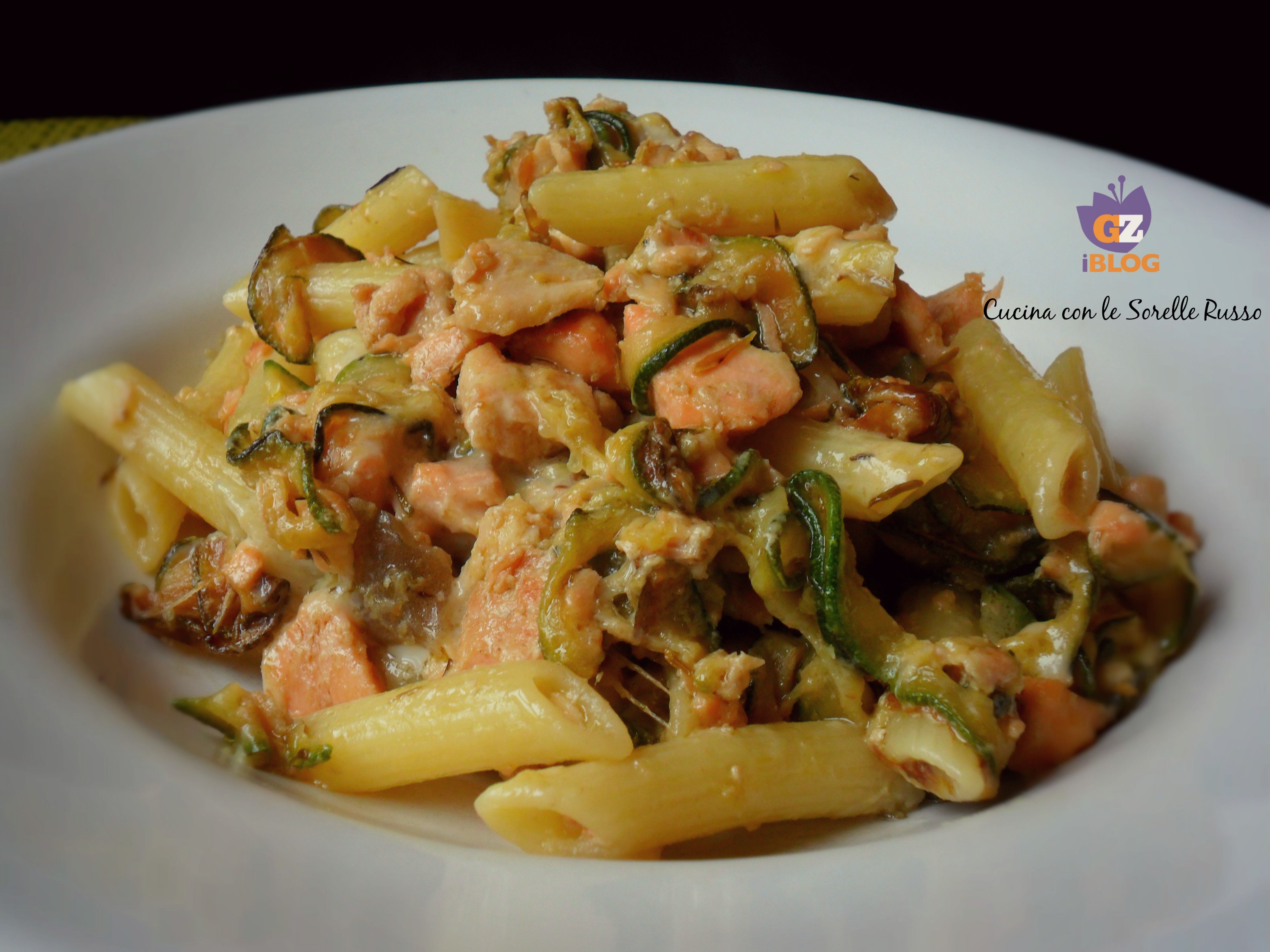 Pennette salmone e zucchine tradizionali