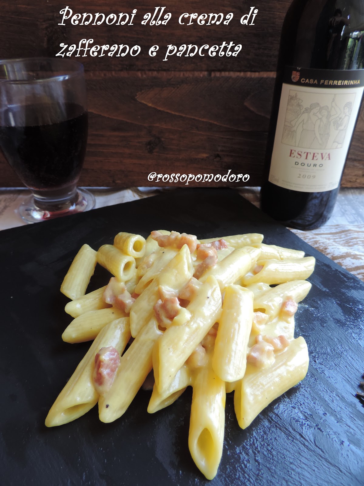 Pennoni alla crema di zafferano e pancetta