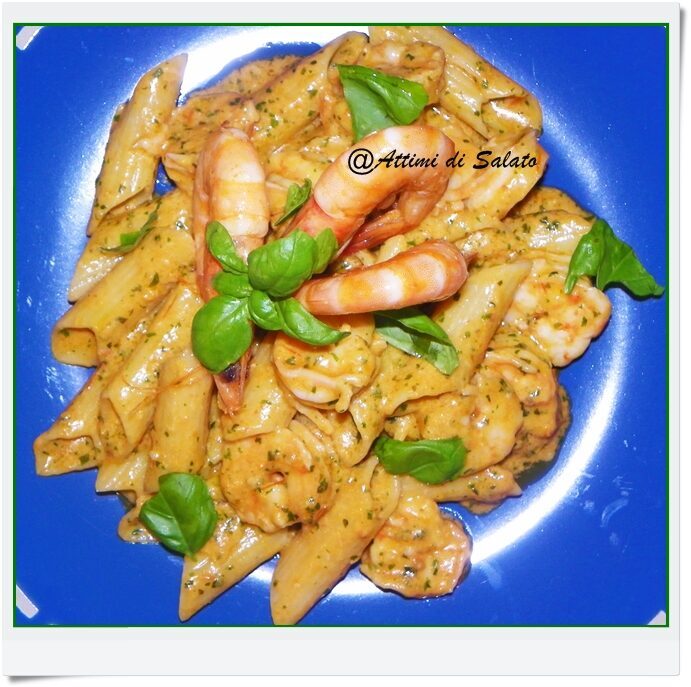 Pennoni pesto e gamberi