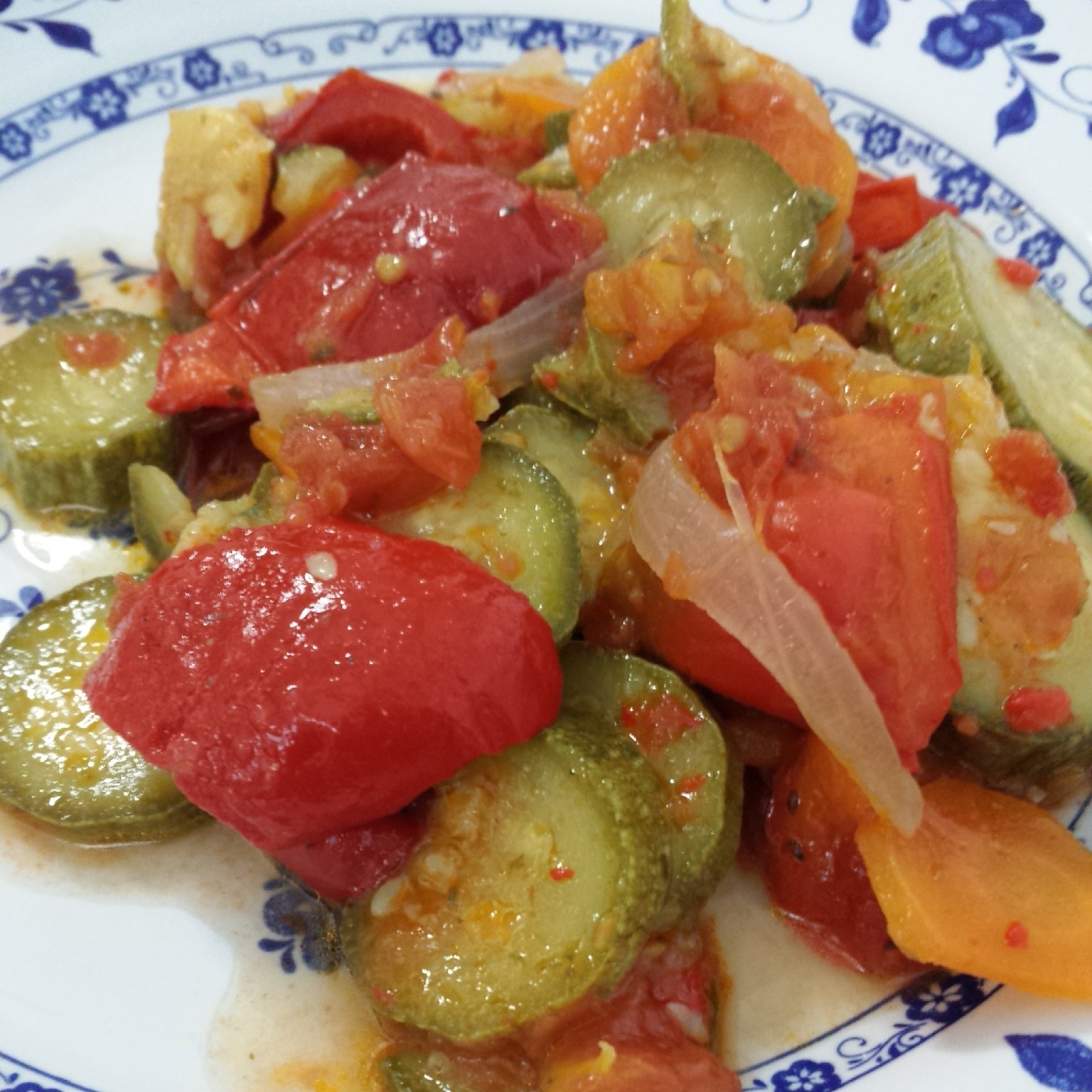 Peperonata di peperoni,zucchine e carote