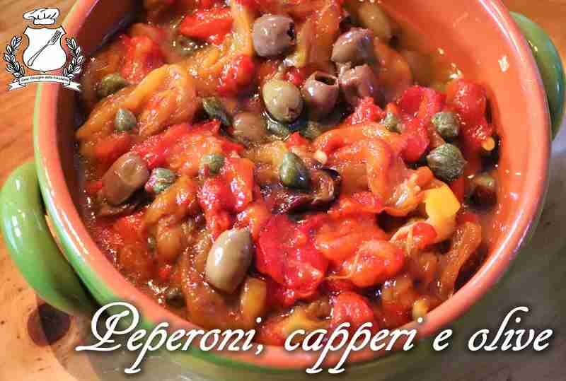 Peperoni con capperi e olive