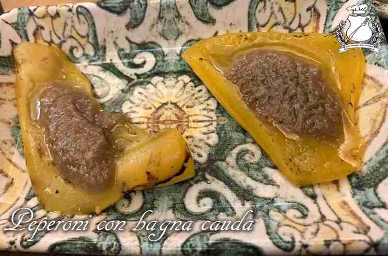 Peperoni gialli con bagna cauda