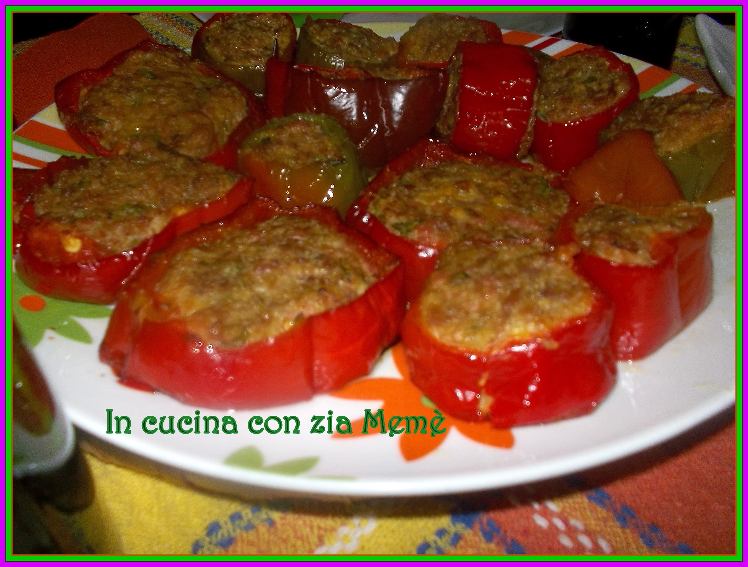 Peperoni ripieni con carne macinata e mortadella
