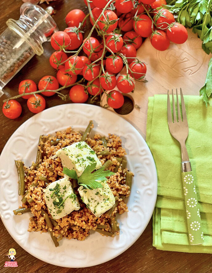 Pesce con bulgur al pomodoro