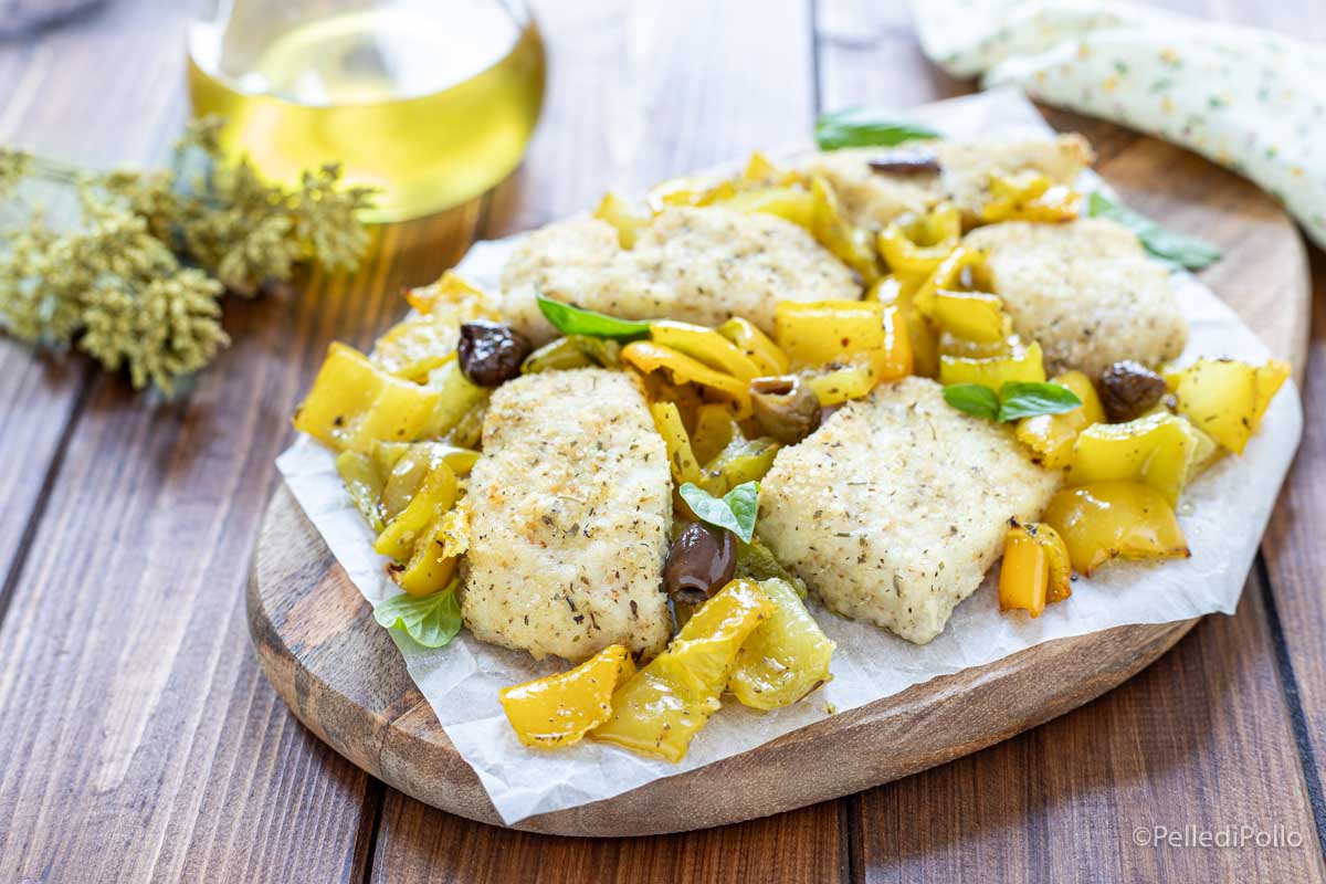 Pesce persico con peperoni al forno
