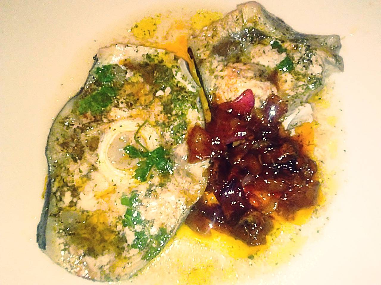 Pesce spada con cipolle caramellate al microonde