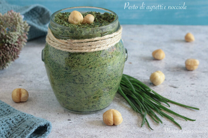 Pesto di agretti e nocciole
