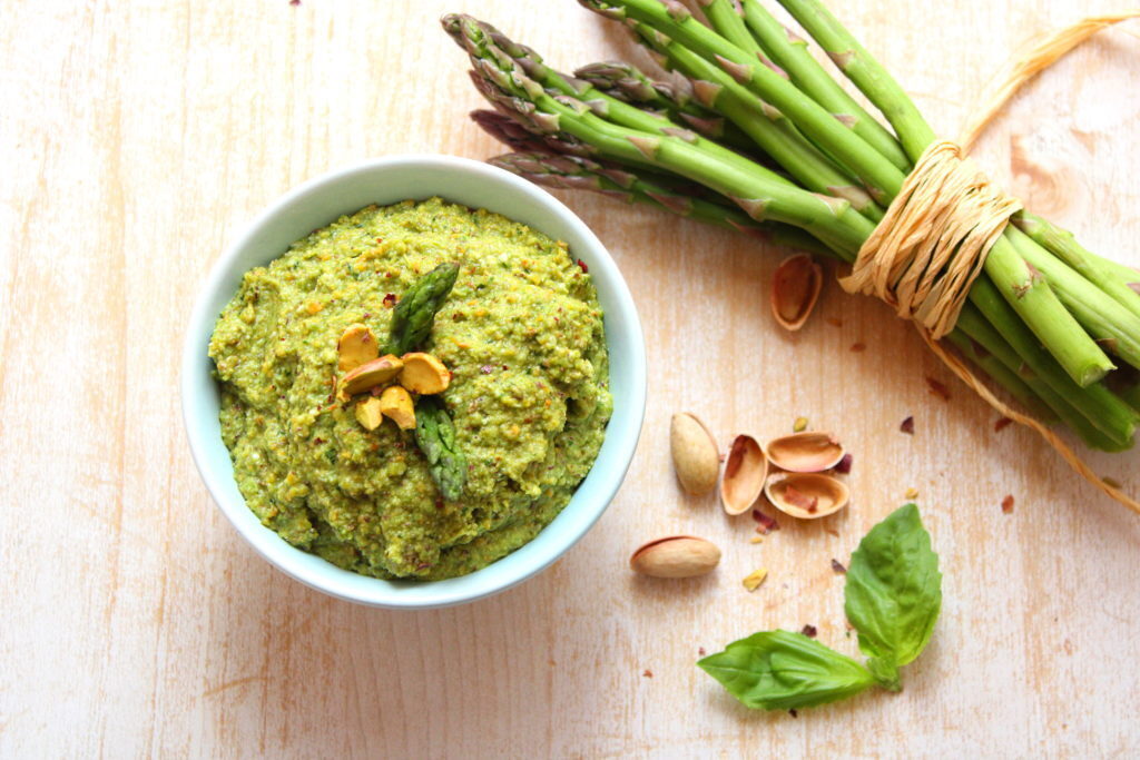 Pesto di asparagi e pistacchi