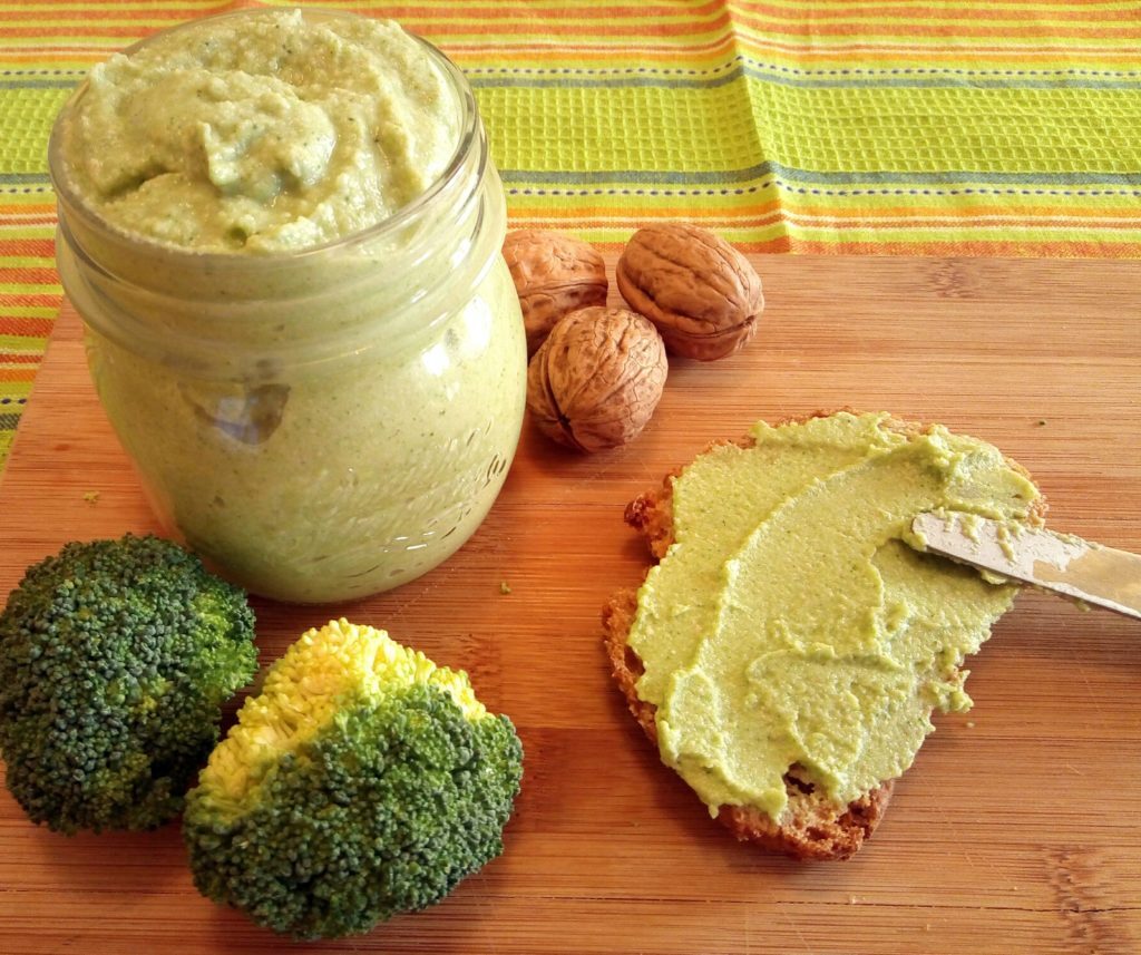 Pesto di broccoli e caprino