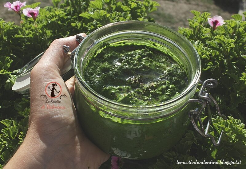 Pesto di cavolo nero vegan