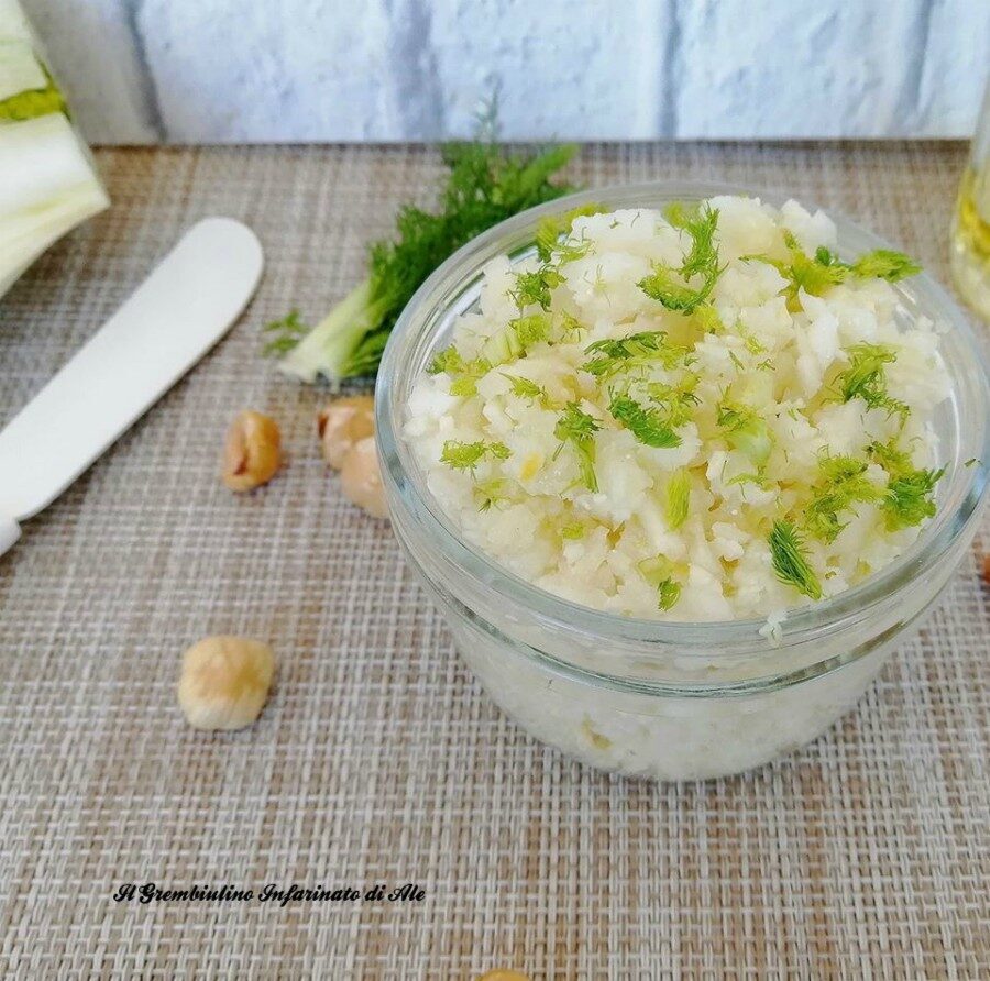Pesto di finocchi e nocciole