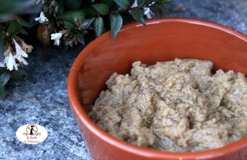 Pesto di noci e anacardi, salsa dell’ultimo minuto per una pasta sfiziosa