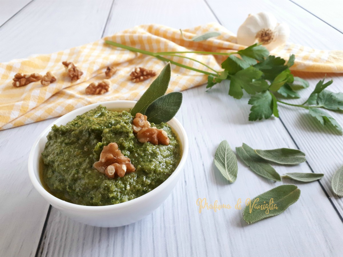 Pesto di salvia e noci