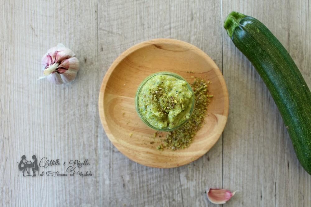 Pesto di zucchine e pistacchio