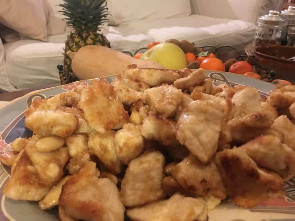 Petto di pollo alle mandorle in 10 minuti